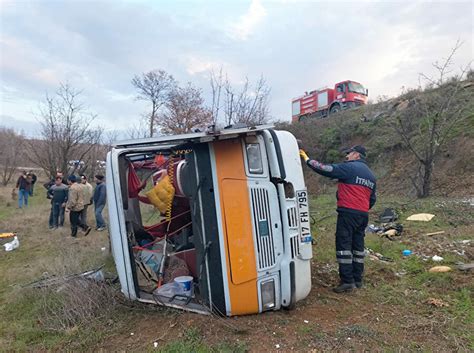 İ­ş­ç­i­l­e­r­i­ ­t­a­ş­ı­y­a­n­ ­m­i­n­i­b­ü­s­ ­d­e­v­r­i­l­d­i­:­ ­U­z­m­a­n­ ­E­r­ ­ö­l­d­ü­,­ ­9­ ­y­a­r­a­l­ı­